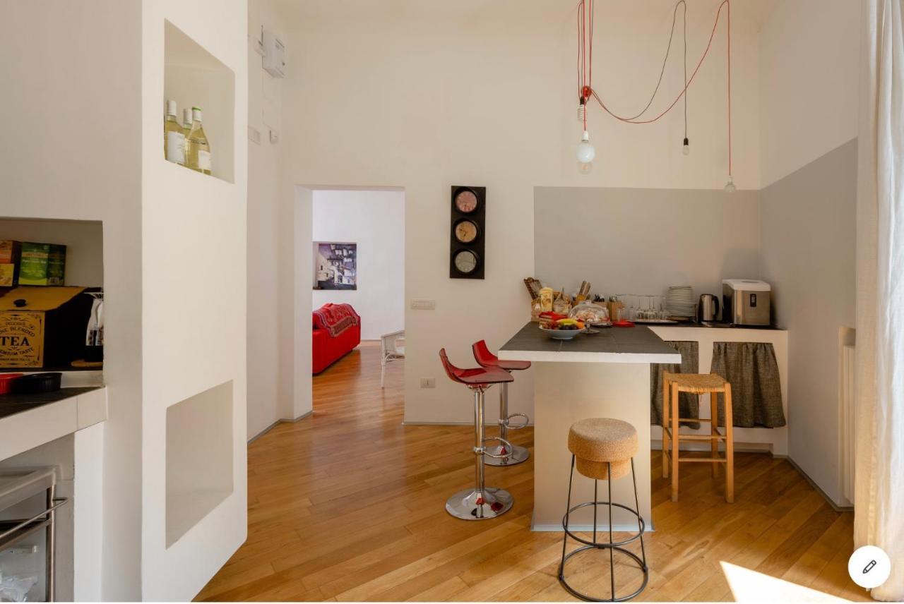 Bijoux Luxury Apartment In Old Town Bari Zewnętrze zdjęcie